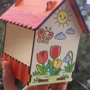 Căsuță pentru păsări - primăvara - flori